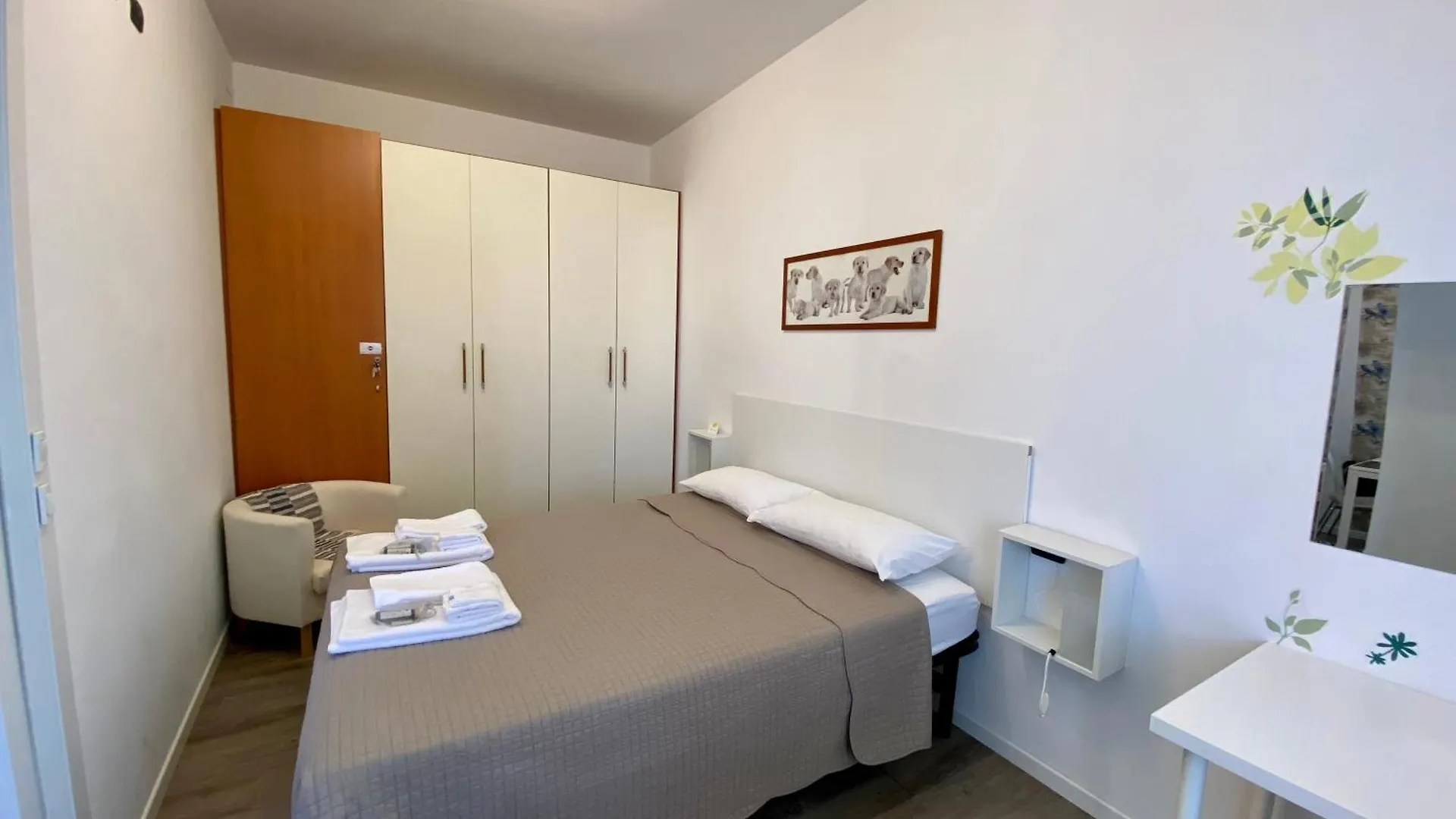 Casa Pomezia-Central Station New Apartment Milan